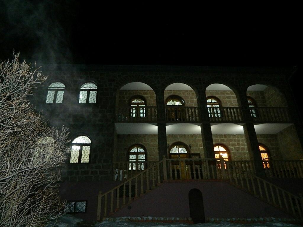 Max Hotel Gogi Alibegashvili Степанцмінда Екстер'єр фото